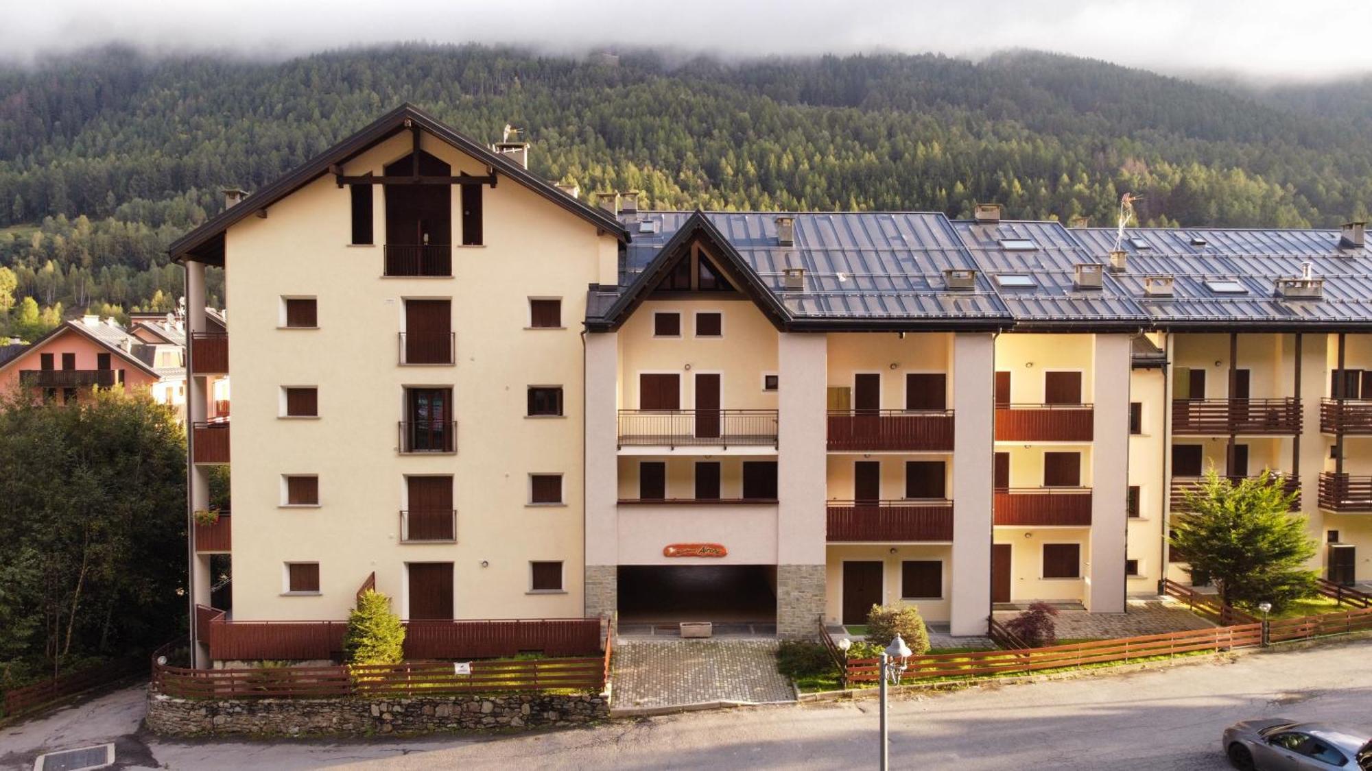 Aprica , Lusso A 300M Dalle Piste Da Sci, Garage Privato E Deposito Sci Gratuito Le Bratte ภายนอก รูปภาพ